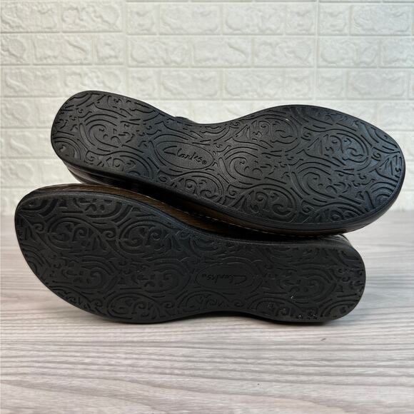 Clarks Artisan Sandal WMNS 8.5 Black Leather Comfort Hook Loop Cushioned Casual - Picture 5 of 9
